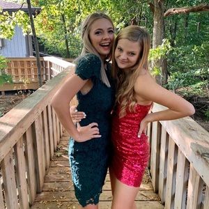 Meet your Posher, Ella